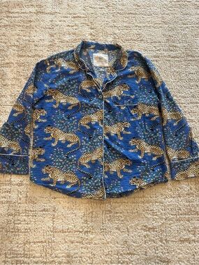 Printfresh Leopard Pajama Top Women’s Medium Blue Organic Cotton Button Front